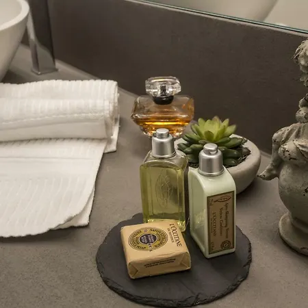 Promenade Maison De Charme Гостьовий будинок