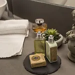 בית הארחה Promenade Maison De Charme סנרמו